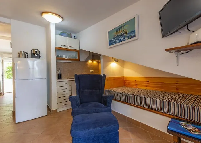 8729a Appartamento Jelsa (Hvar)