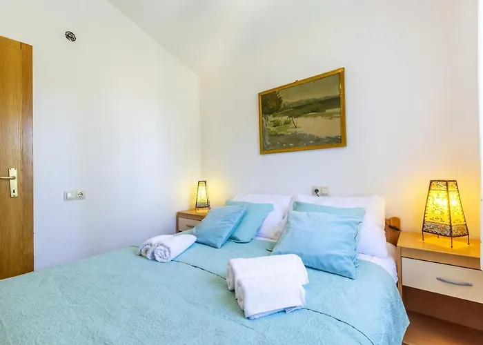 8729a Appartamento Jelsa (Hvar)
